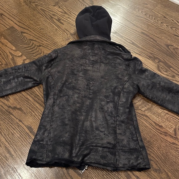 Leather jacket x sweatshirt - Picture 3 of 5